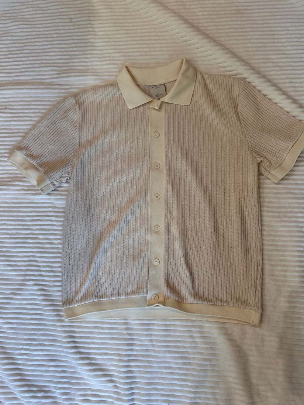Men’s Massive Luxury Knit Polo Shirt Size XL Beige Short Sleeve Button Up